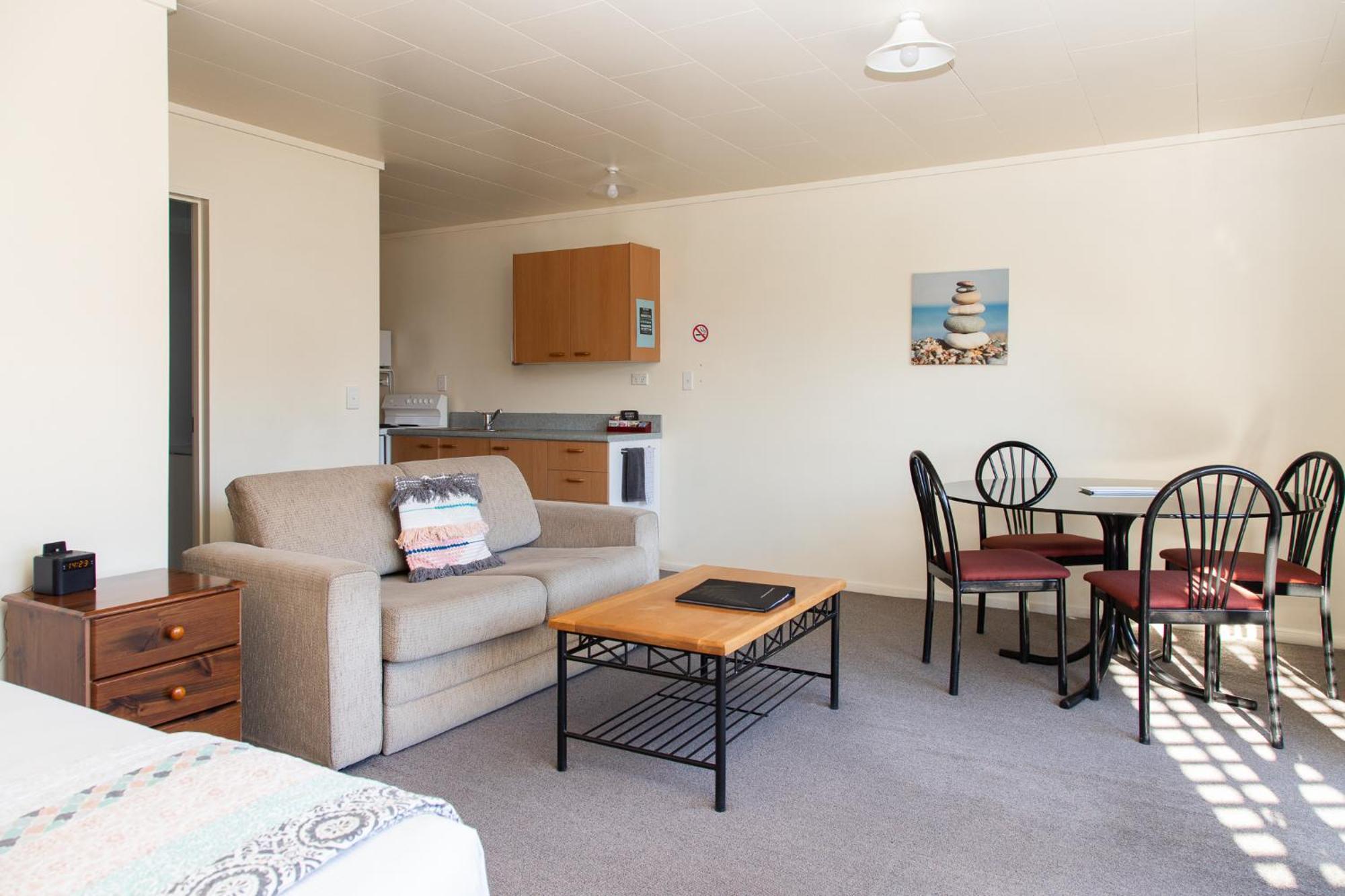 Ride Base Wanaka Apartments 외부 사진