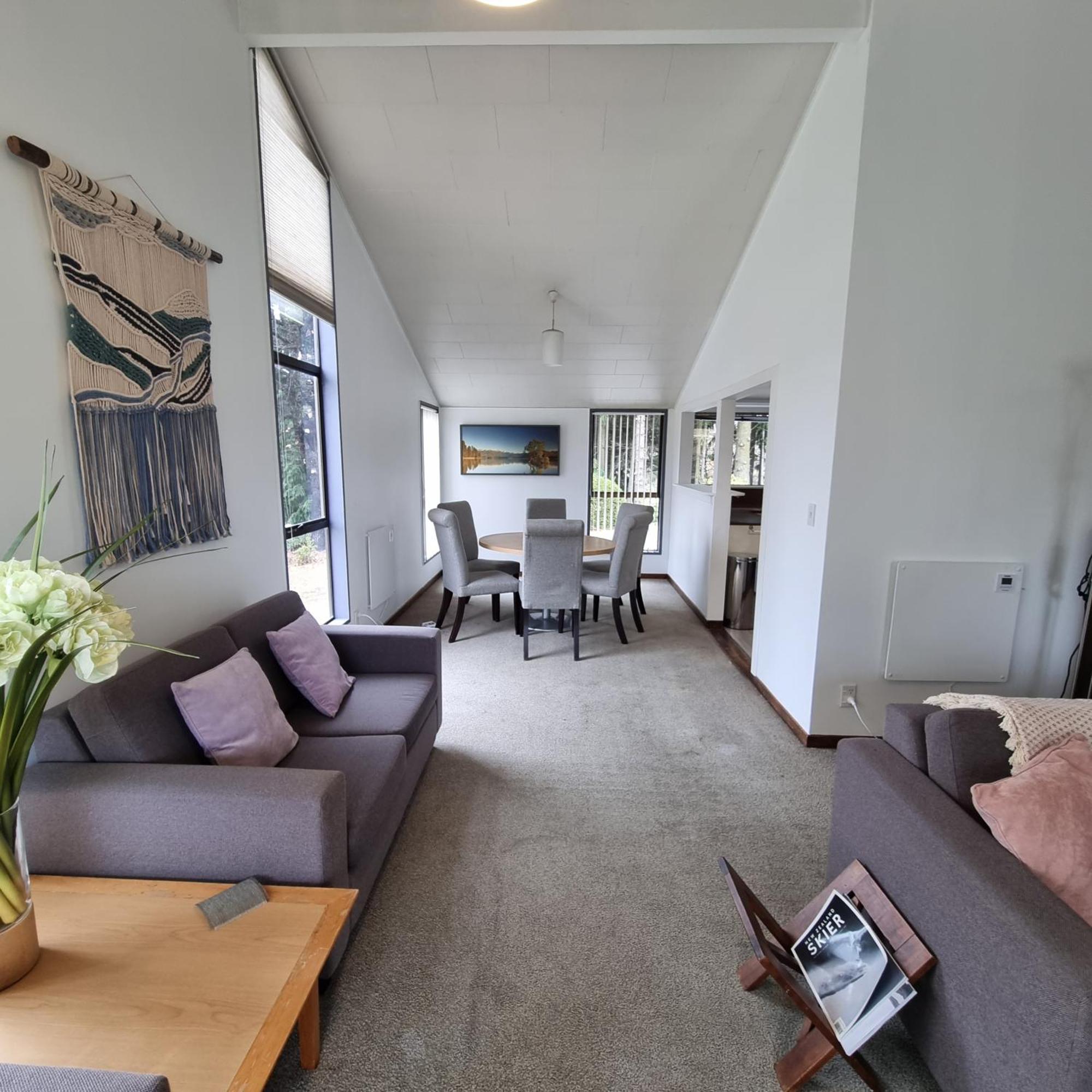 Ride Base Wanaka Apartments 외부 사진