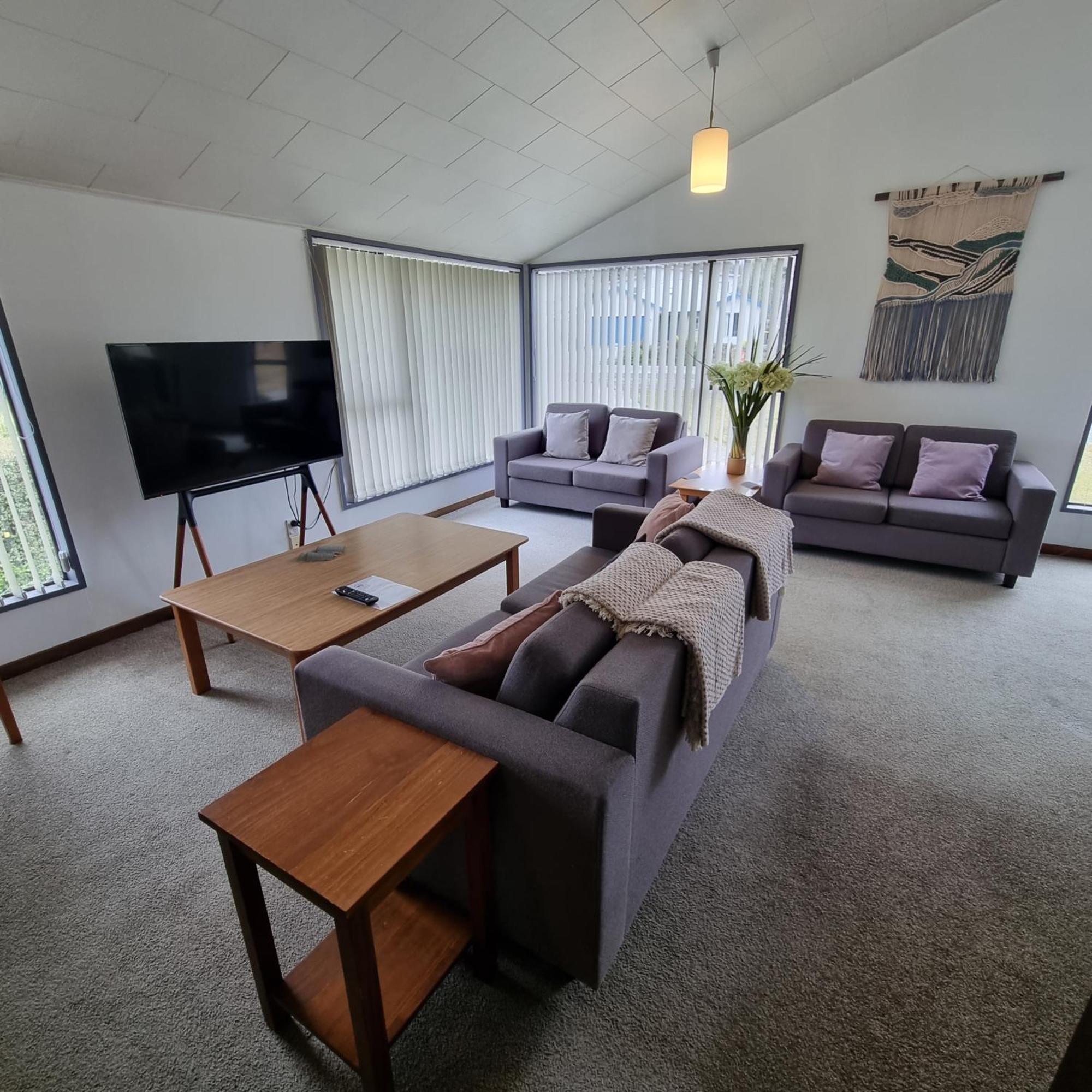 Ride Base Wanaka Apartments 외부 사진