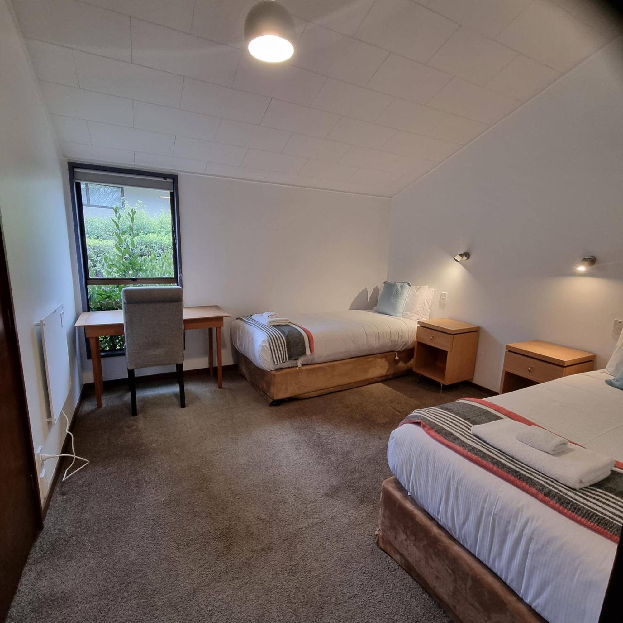 Ride Base Wanaka Apartments 외부 사진
